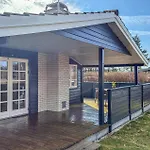 2 Bedroom Amazing In *