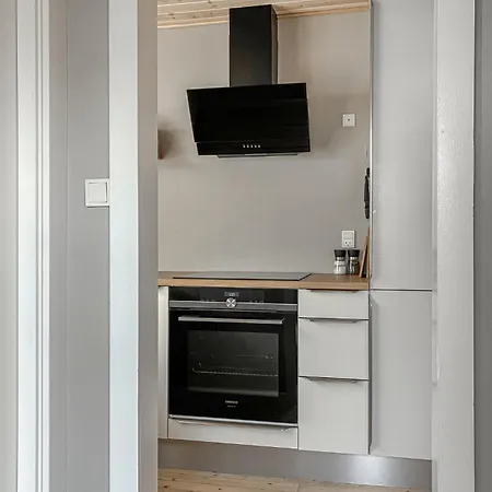 2 Bedroom Amazing In Prázdninový dům *