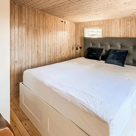 Ferienhaus 2 Bedroom Amazing In *