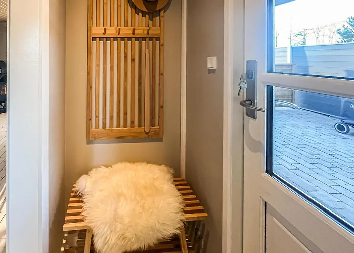 2 Bedroom Amazing In *